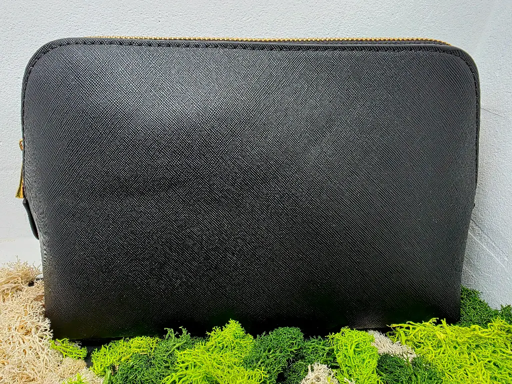 Pochette simili cuir à personnaliser en Flex