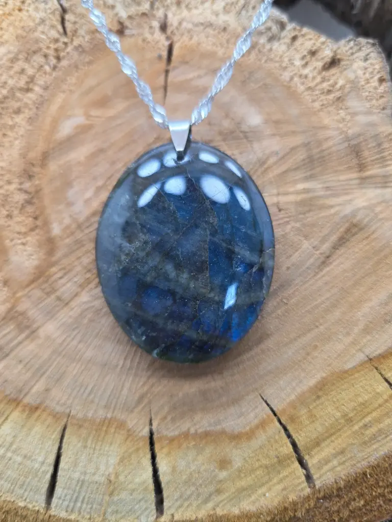 Collier "Aura bleu" N°3