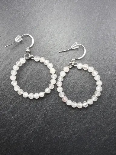 Boucle d'oreilles Créole en Quartz rose en perle facettée de 2mm