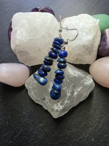 Boucle d'oreille "Elancée" en Lapis Lazuli✨ 
