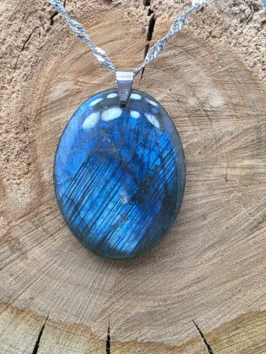 Collier "Aura bleu" N°2