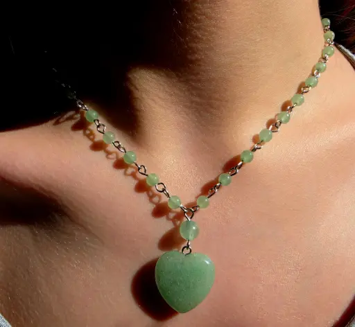 Collier unique en perle d'Aventurine Verte